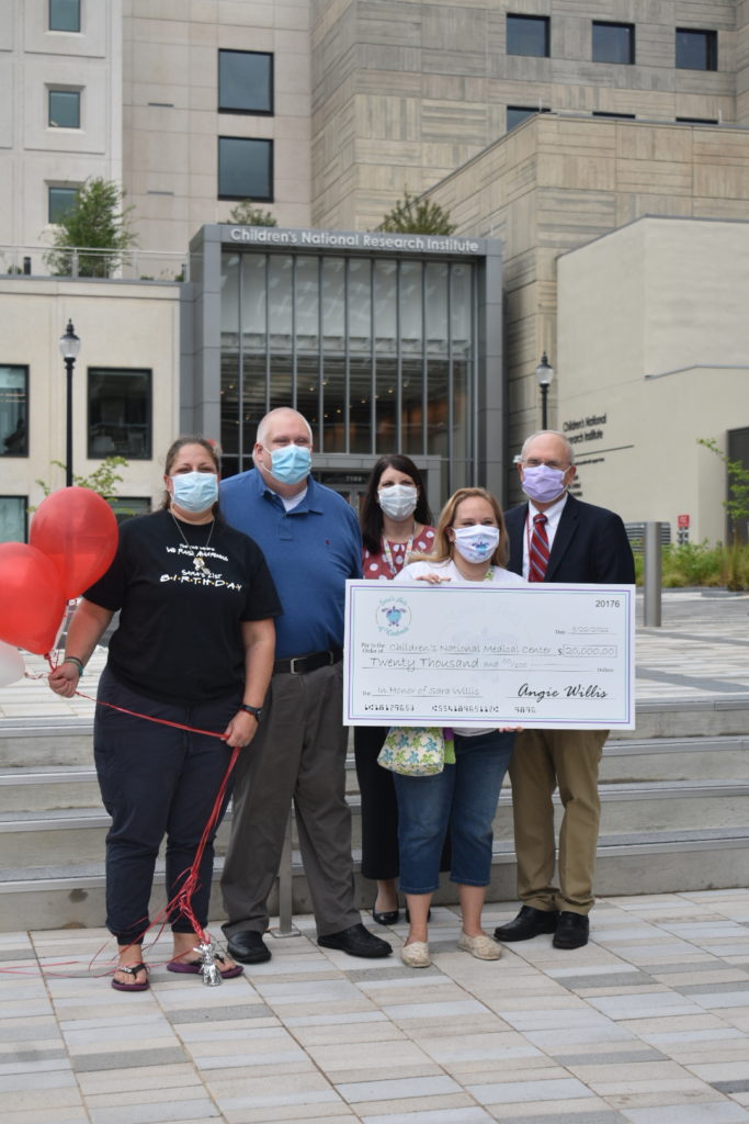 Check to Children's Hospital with balloons